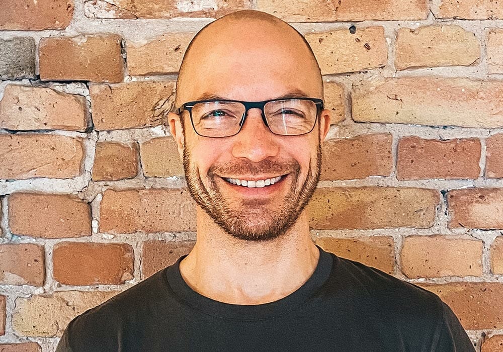Nando Eiden yogalehrer bei yogafürdich Berlin Nando Eiden yogalehrer bei yogafürdich Berlin