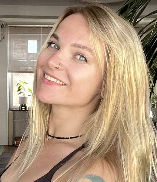 yogafürdich Yoga-Lehrerin Olga Shitikova