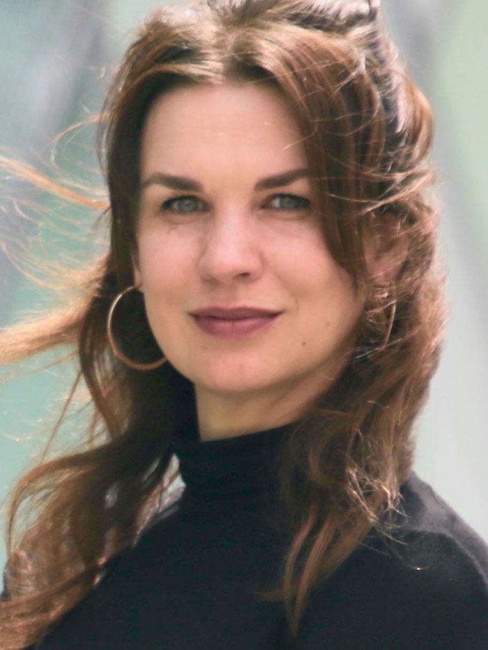 yogafürdich Yoga-Lehrerin Anna-Katharina-Jacke