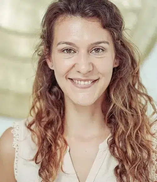 yogafürdich Lehrerin Shirin Straßner